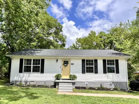 204 Cedar St, Dover, TN 37058