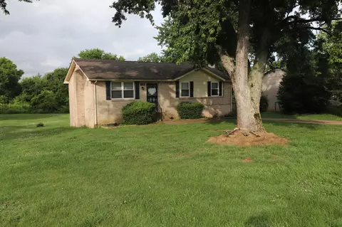 2229 Williamsport Pike, Columbia, TN 38401