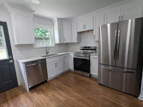 1402 Campbell Cir, Nashville, TN 37206