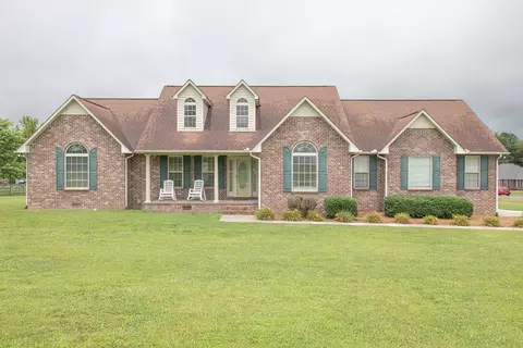 472 Courtnea Ln, Manchester, TN 37355