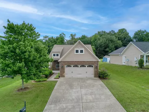 135 Granda Flora Dr, White House, TN 37188