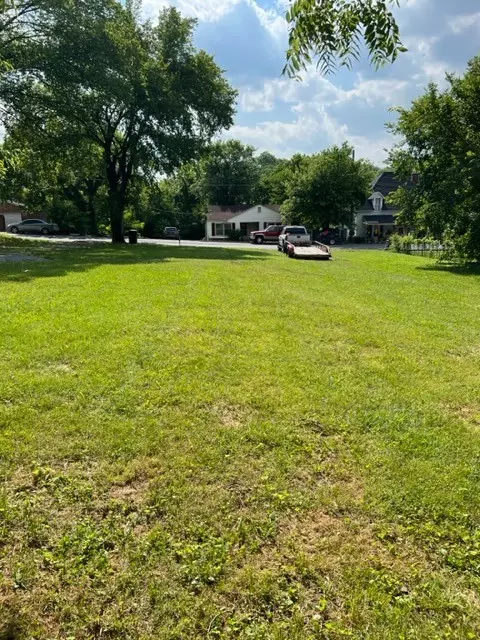 308 Clay Ave N, Fayetteville, TN 37334