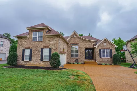 128 N Shadowhaven Way, Hendersonville, TN 37075