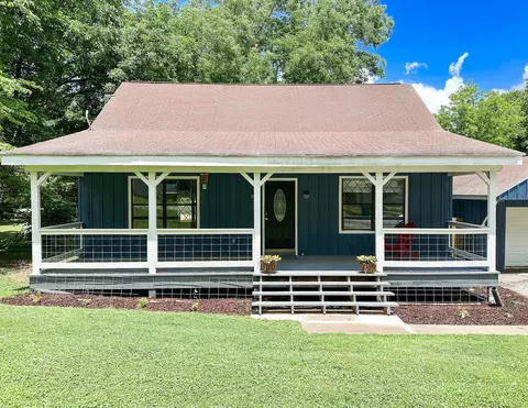 355 King Ave, Medina, TN 38355