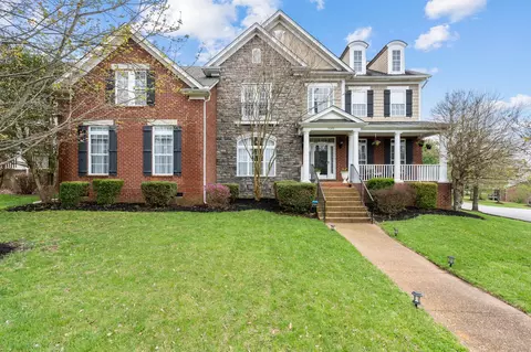 3049 Oxford Glen Dr, Franklin, TN 37067