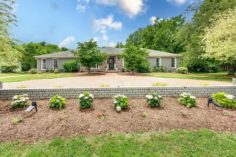 6015 Johnson Chapel Rd, Brentwood, TN 37027