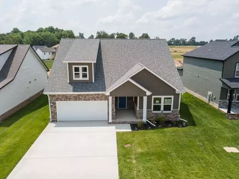 2617 Rafiki Dr, Clarksville, TN 37042