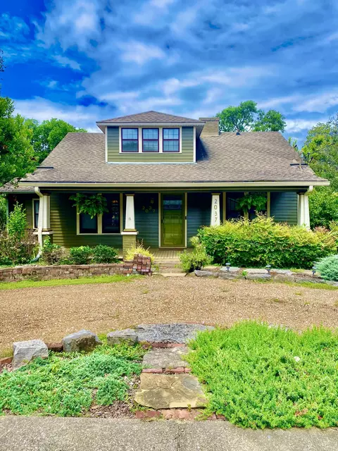 2037 24th Ave S, Nashville, TN 37212