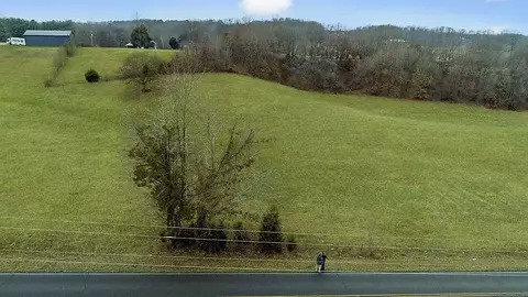 2 Pleasant Grove Rd, White House, TN 37188