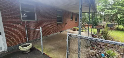 7033 Bonnavent Dr, Hermitage, TN 37076