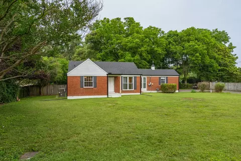 905 Vantrease Rd, Madison, TN 37115