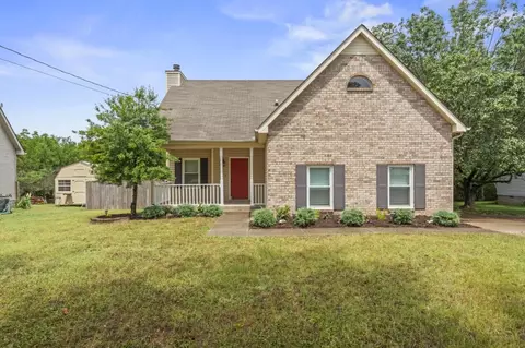 505 Southlake Dr, La Vergne, TN 37086