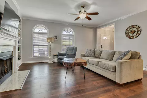 151 Lena Loop, Burns, TN 37029 photo 9