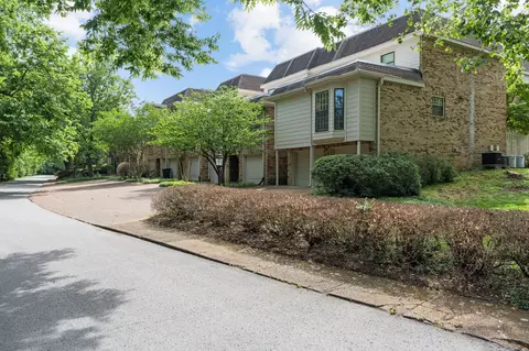 401 Bowling Ave #79, Nashville, TN 37205