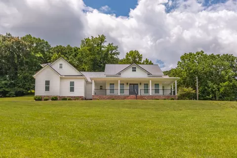 4495 Dry Fork Rd, Hampshire, TN 38461