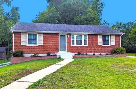 218 Jacksonian Dr, Hermitage, TN 37076
