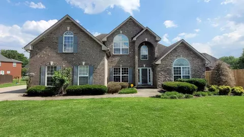 4404 Spring Cove Dr NW, Murfreesboro, TN 37128