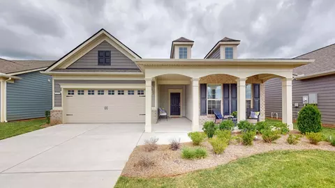 1090 Sumner Grv, Spring Hill, TN 37174