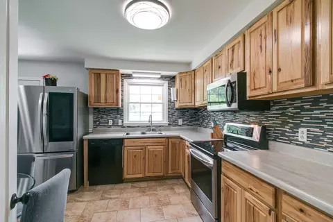 401 Newman Dr, Clarksville, TN 37042