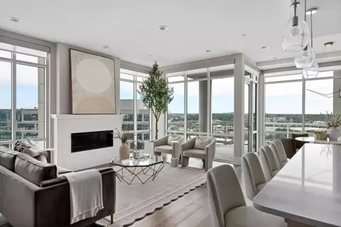 20 Rutledge St #707, Nashville, TN 37210