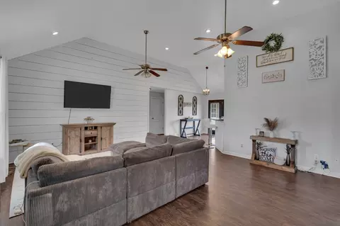 407 Simon St, Hopkinsville, KY 42240