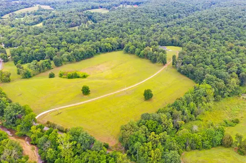 4682 Long Branch Rd, Tennessee Ridge, TN 37178