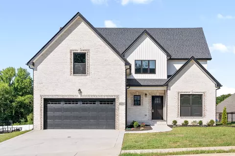 55 River Chase, Clarksville, TN 37043