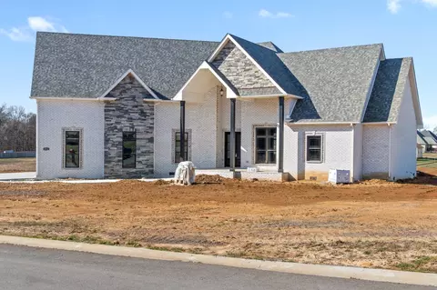 69 Phillips Ests, Clarksville, TN 37040