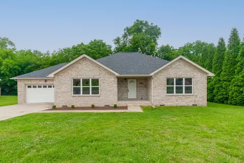 518 Brookside Dr, Mount Pleasant, TN 38474