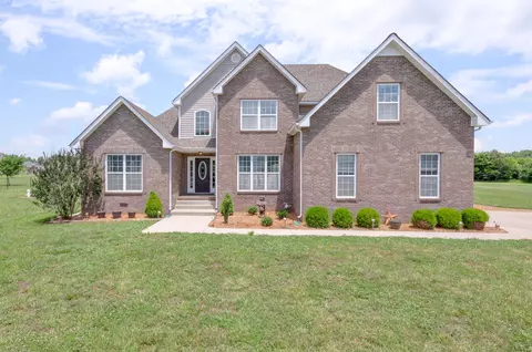 1049 Taits Station Dr, Clarksville, TN 37040