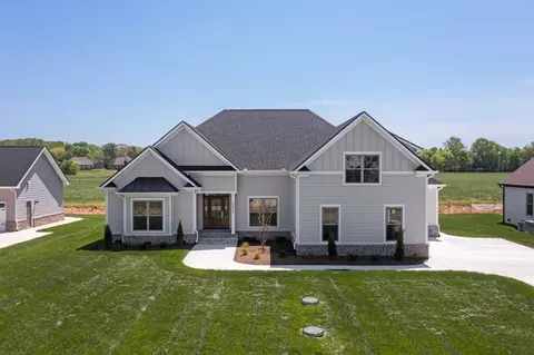 2617 Holly Springs Dr, Murfreesboro, TN 37128