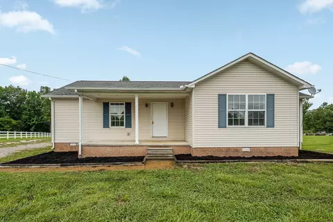 665 County House Rd, Sparta, TN 38583