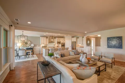 109 Blount Ct, Spring Hill, TN 37174