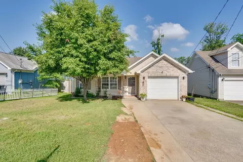 3041 Ace Wintermeyer Dr, La Vergne, TN 37086