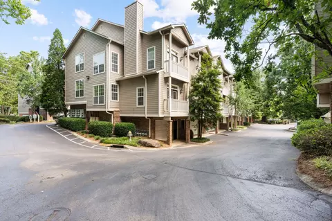 2049 Stokes Ln, Nashville, TN 37215