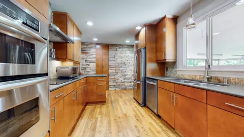 132 Quinn Cir, Nashville, TN 37210