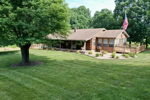 188 Link Rd, Cottontown, TN 37048