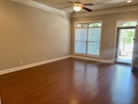 2129 Herring Xing, Murfreesboro, TN 37130 photo 3