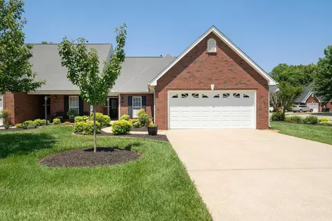 716 Stonetrace Dr, Murfreesboro, TN 37128