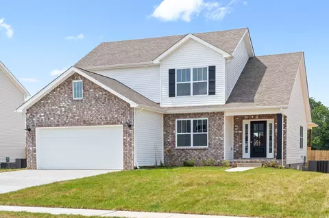 1368 Harmon Ln, Clarksville, TN 37043