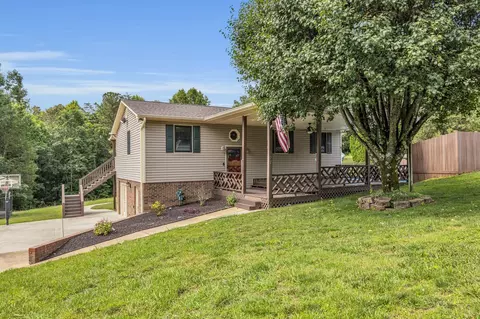 127 Bell Rd, Chickamauga, GA 30707