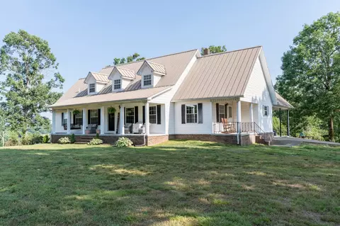 1175 Percy Brewer Rd, Collinwood, TN 38450