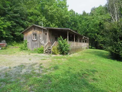 238 Rarick Ln, Gainesboro, TN 38562