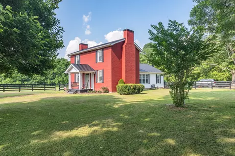 3928 Bigbyville Rd, Columbia, TN 38401