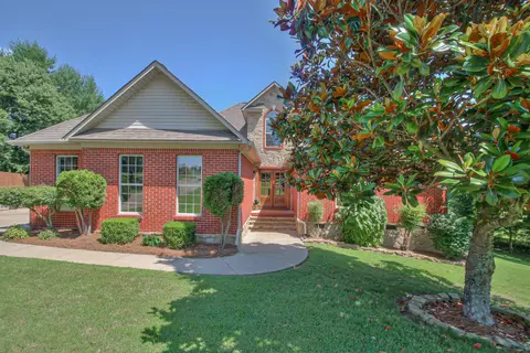 2542 David Ross Dr, Columbia, TN 38401