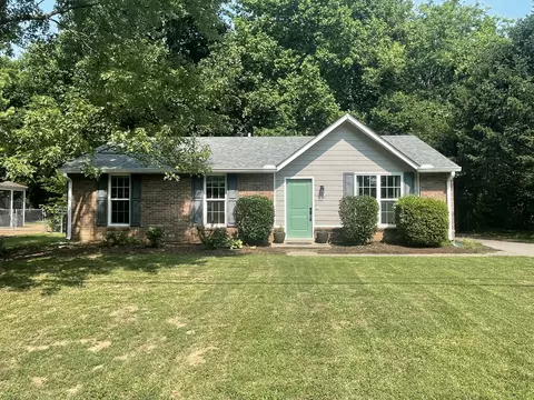 5088 Meta Dr, Nashville, TN 37211