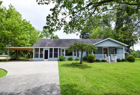 494 Ab Wade Rd, Portland, TN 37148