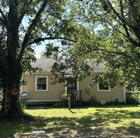 1104 Matthews Pl, Nashville, TN 37206