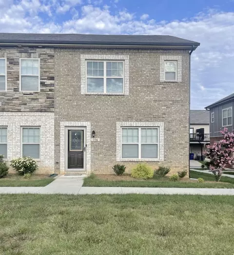 176 Dundee Dr, Clarksville, TN 37043