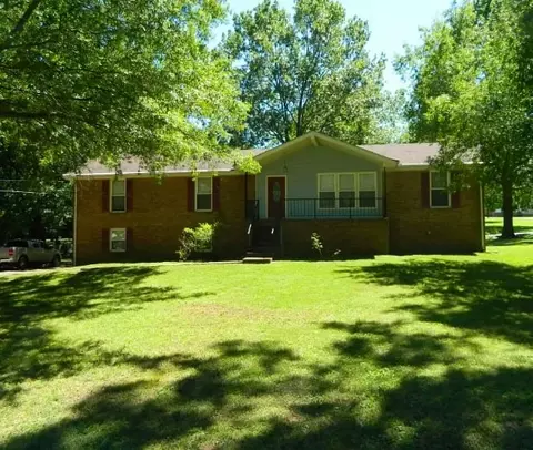 102 Edison Cir, Smyrna, TN 37167